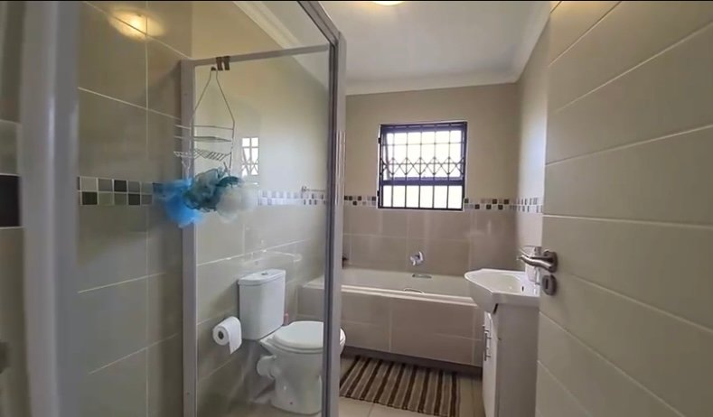 3 Bedroom Property for Sale in Beacon Bay North Eastern Cape